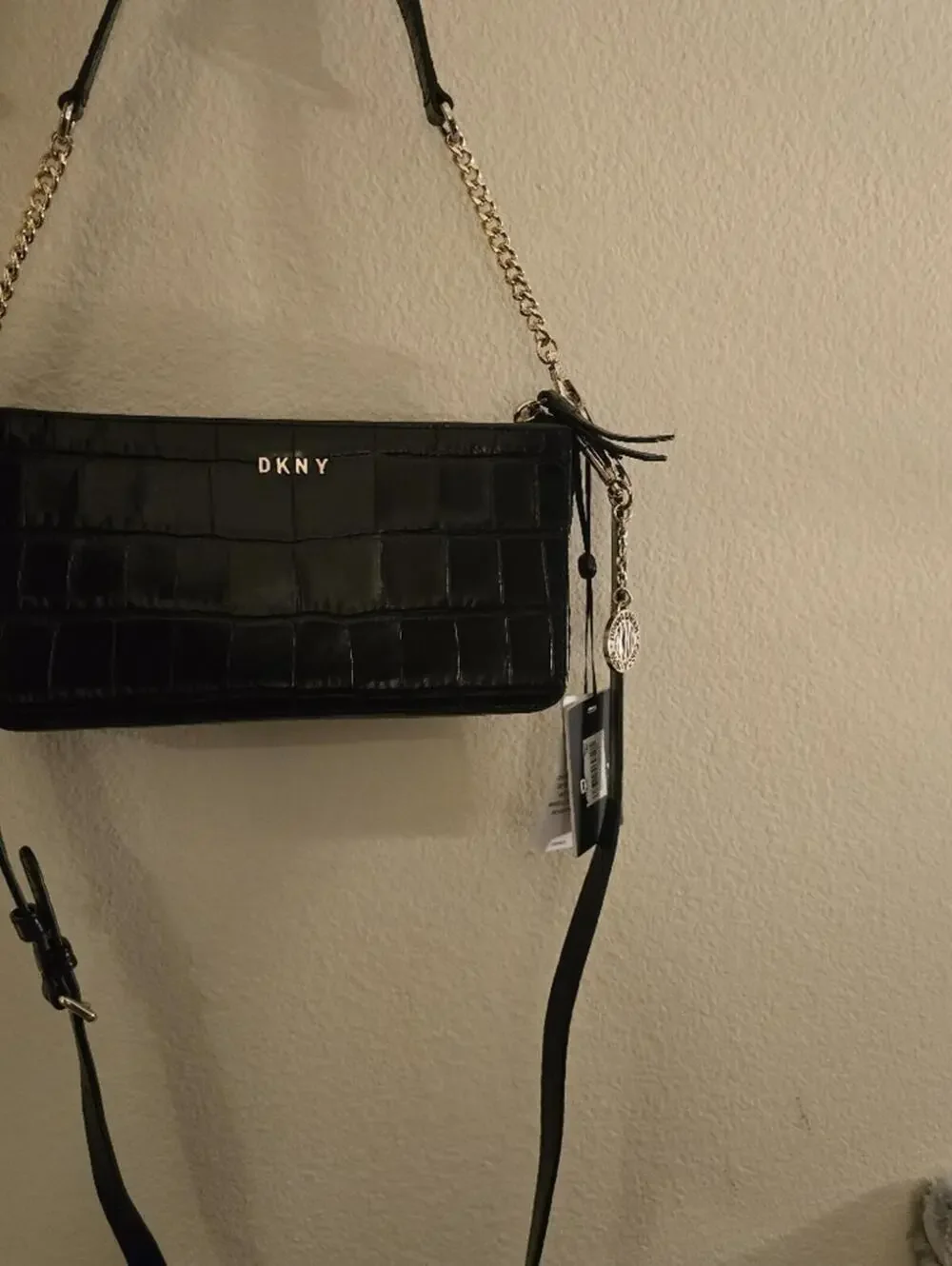 DKNY Black Croc Embossed Leather Crossbody Chain Strap NWT